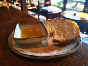 ピザ生地のフォカッチャ