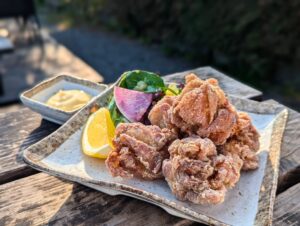 三種のハーブ薫る鶏の唐揚げ